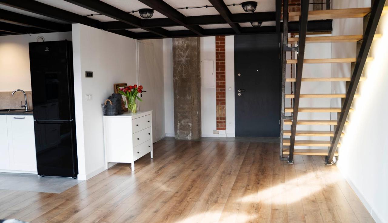 Redcity Loft Zyrardow Εξωτερικό φωτογραφία